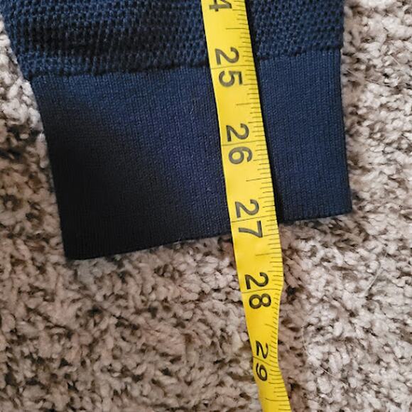 Michael Kors- Striped Men's Sweater- size Large - Picture 10 of 10